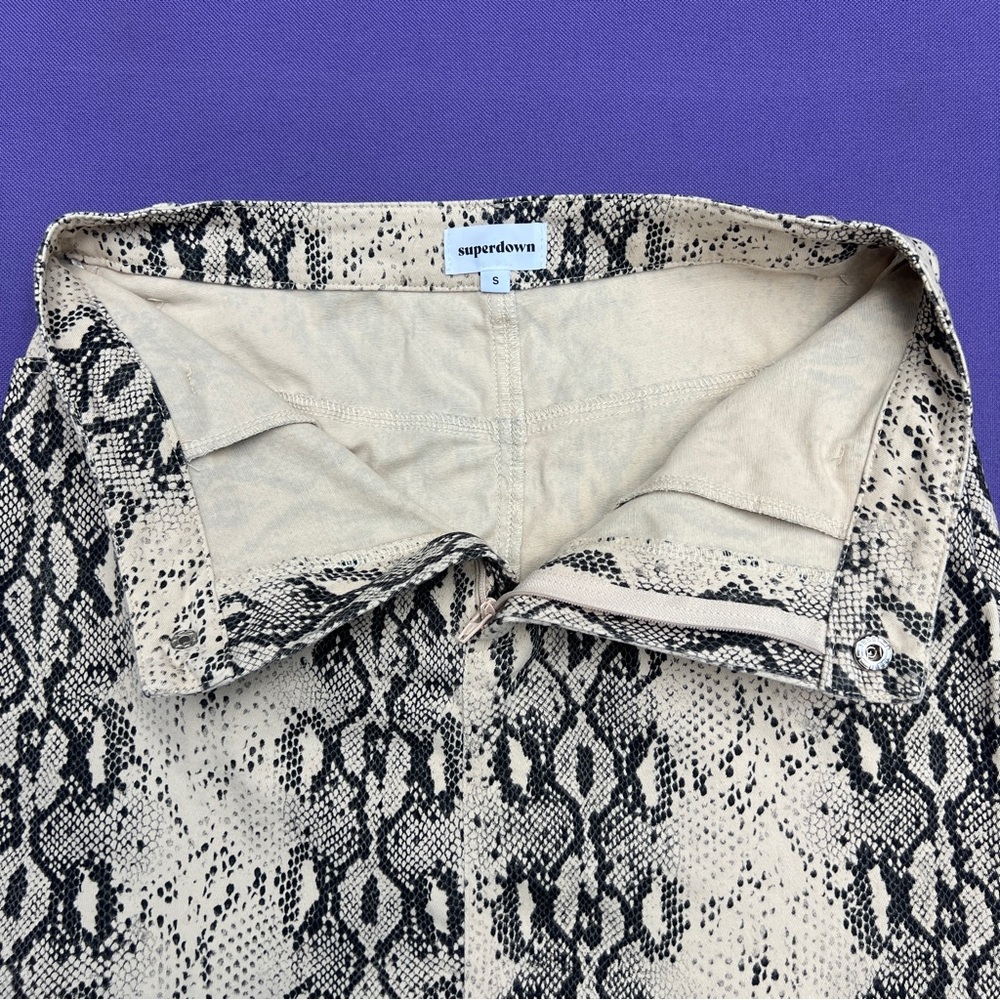 Superdown Isabella Snakeskin Mini Skirt - Picture 12 of 15